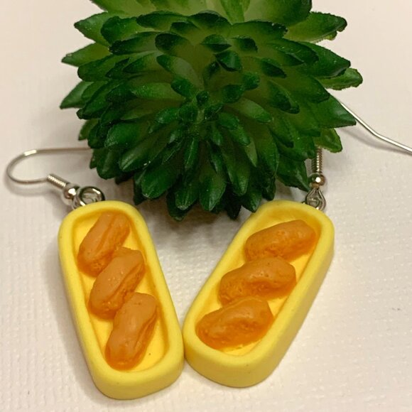 Bread Earring, Funny Food Earrings, Silly Earrings, Gift Idea, Baking Earring - Picture 2 of 5